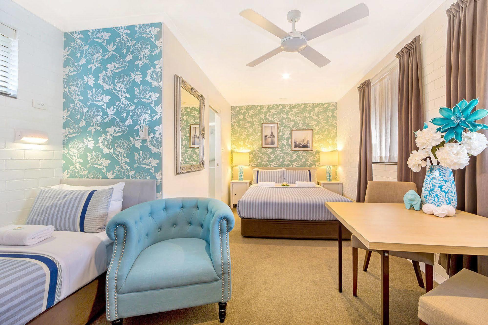 Ballina Travellers Lodge Экстерьер фото